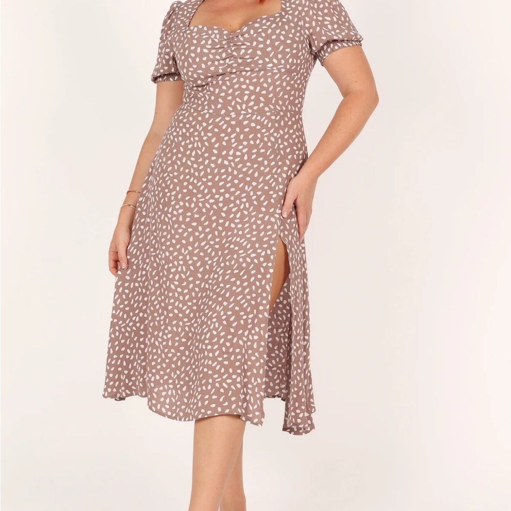 Petal & Pup Tan Floral Midi Dress - Picture 5 of 9